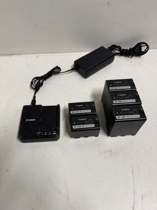 5x Batterij voor camera, met oplader